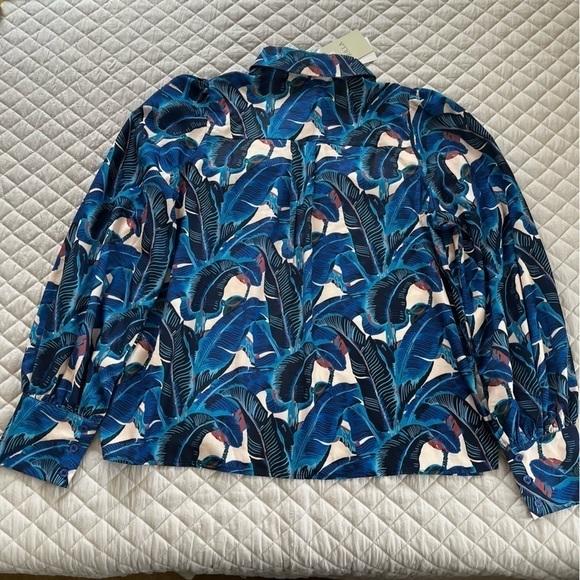 Mulla button down blouse - Picture 8 of 9